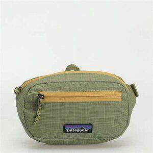 Patagonia Ultralight Black Hole Mini Hip Pack - Buckhorn Green Unisex